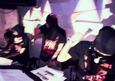 WHATEVER WAVES 03 #WW03 イベント写真 300