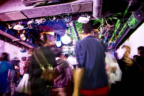 WHATEVER WAVES 02 #WW02 イベント写真 180