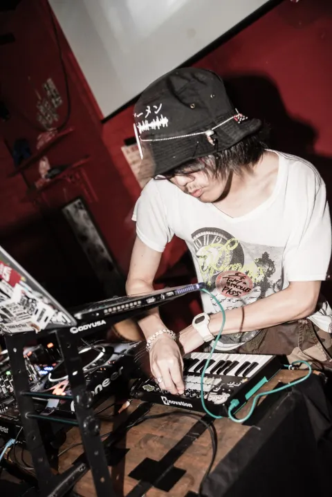 WHATEVER WAVES 01 #WW01 イベント写真 121